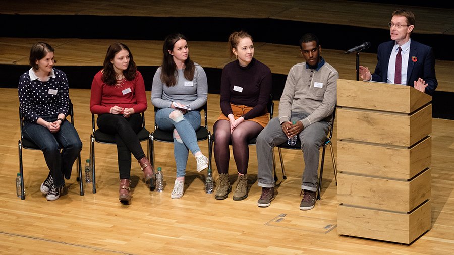 West Midlands Mayor Andy Street with staff and students from Merton College, Oxford, speaking to teachers and pupils from across Birmingham about access to Oxford University