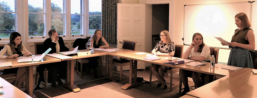 (L-R) Stephanie Wood and Sam Eidinow (competition judges), Cressida Auckland, Eleanor Chafer, Ailsa Clelland, and Niamh Herrett