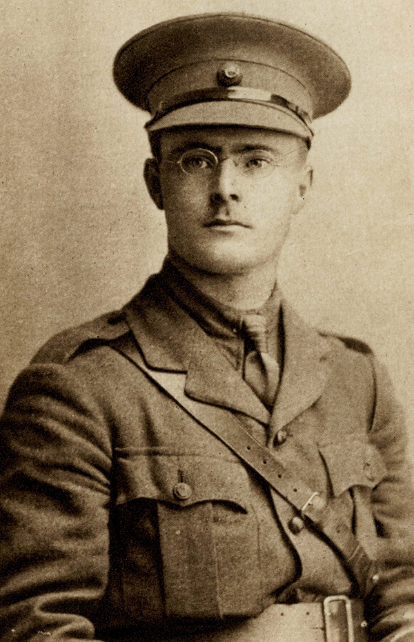 Second Lieutenant Fritz Portmore CRAWHALL (Did not matriculate) - Photo: courtesy of The Warden and Scholars of Winchester College