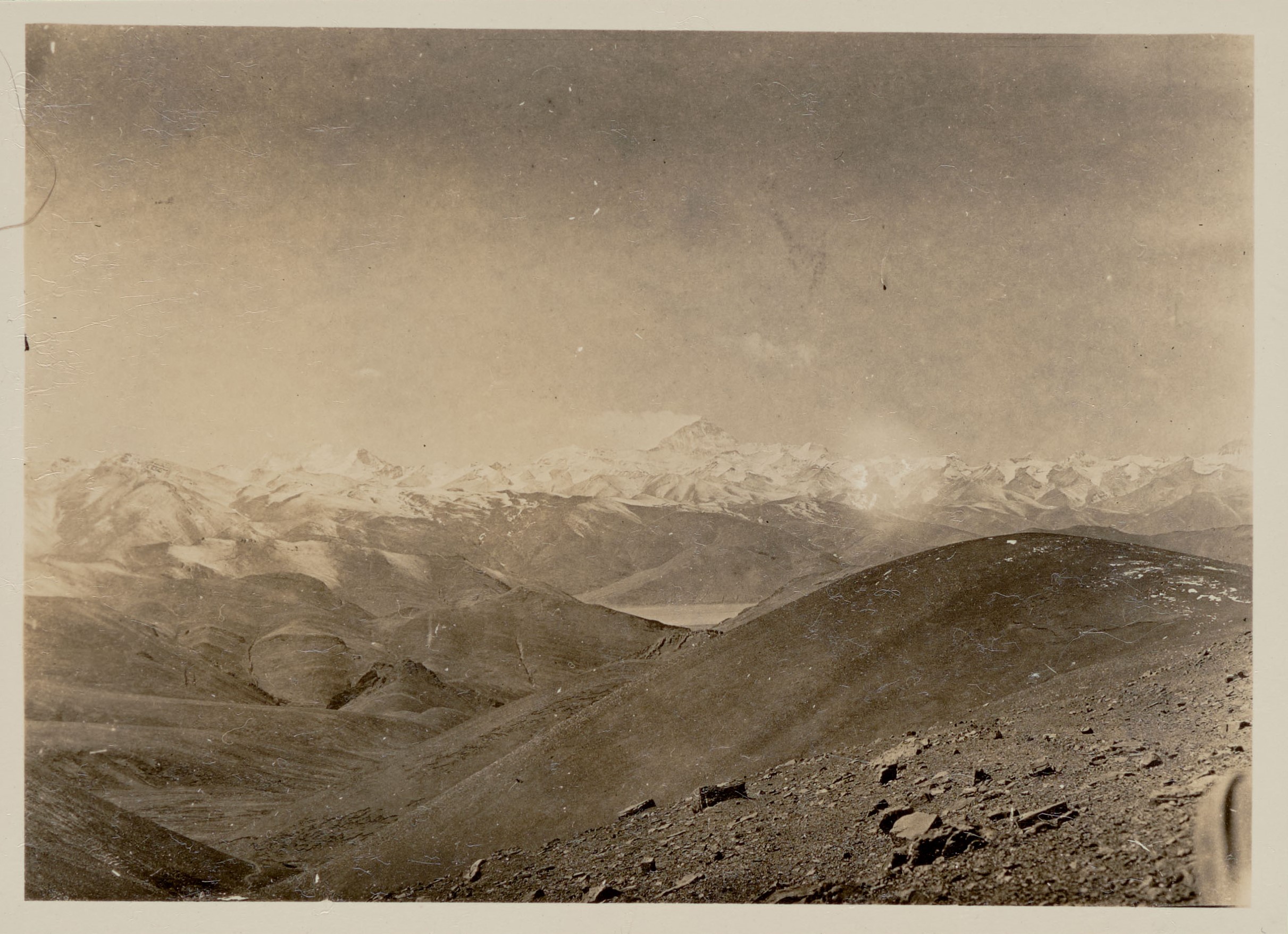 Photo of mountain range