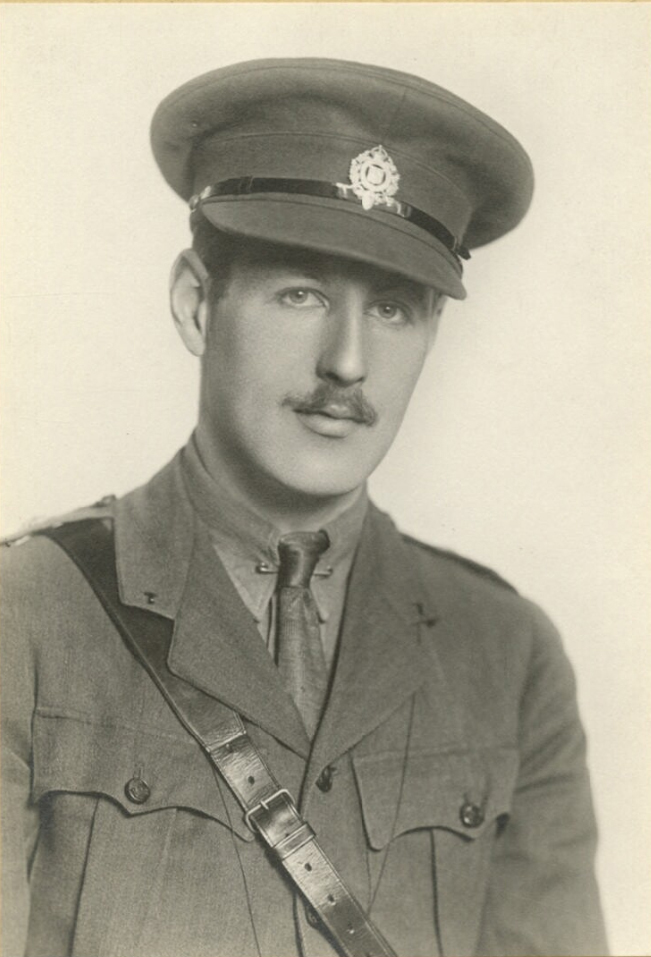 Lieutenant Eric Edward HIGHAM (1910) - Photo: © IWM (HU 115597)