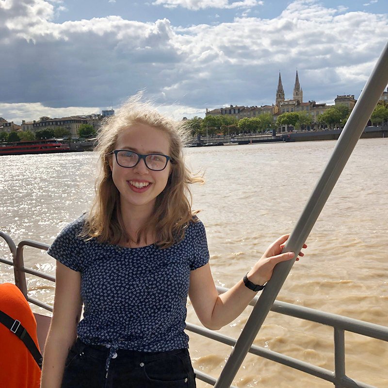 On the Garonne - Photo: © Jessica Searle