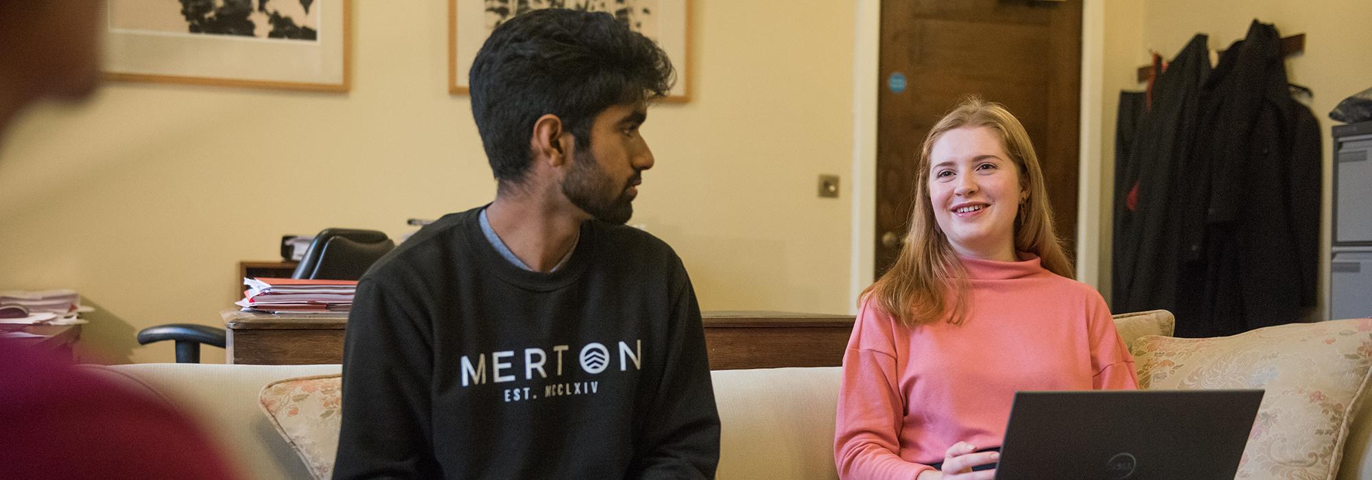 Students in a tutorial, 2018 - Photo: © John Cairns - www.johncairns.co.uk