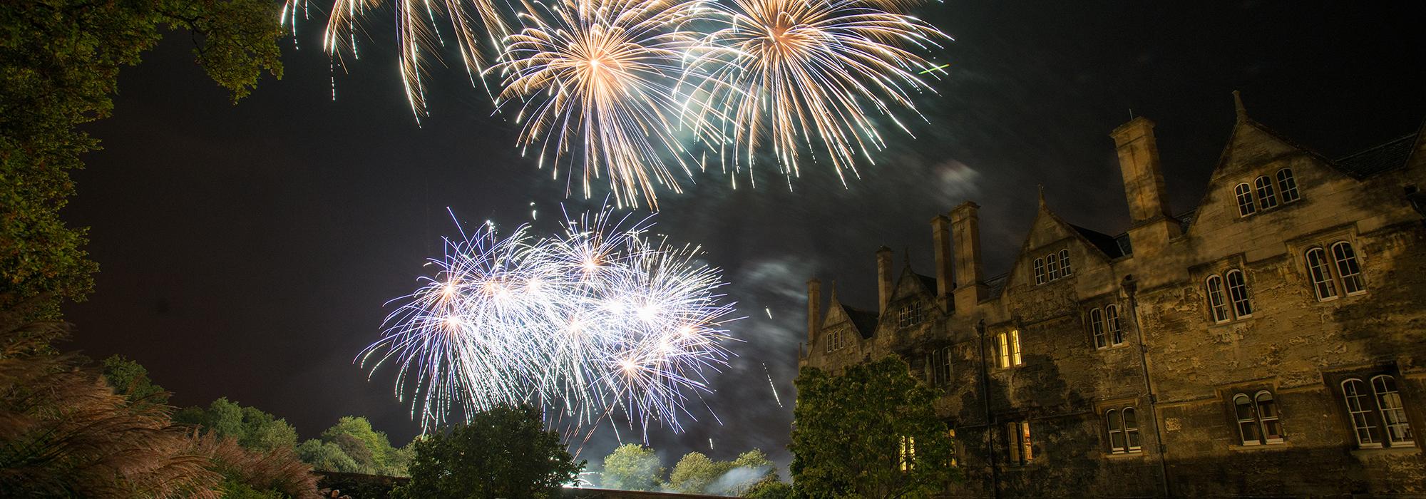 Fireworks burst over Fellows' Garden during the 750th Anniversary weekend, September 2014 - Photo: © John Cairns - www.johncairns.co.uk
