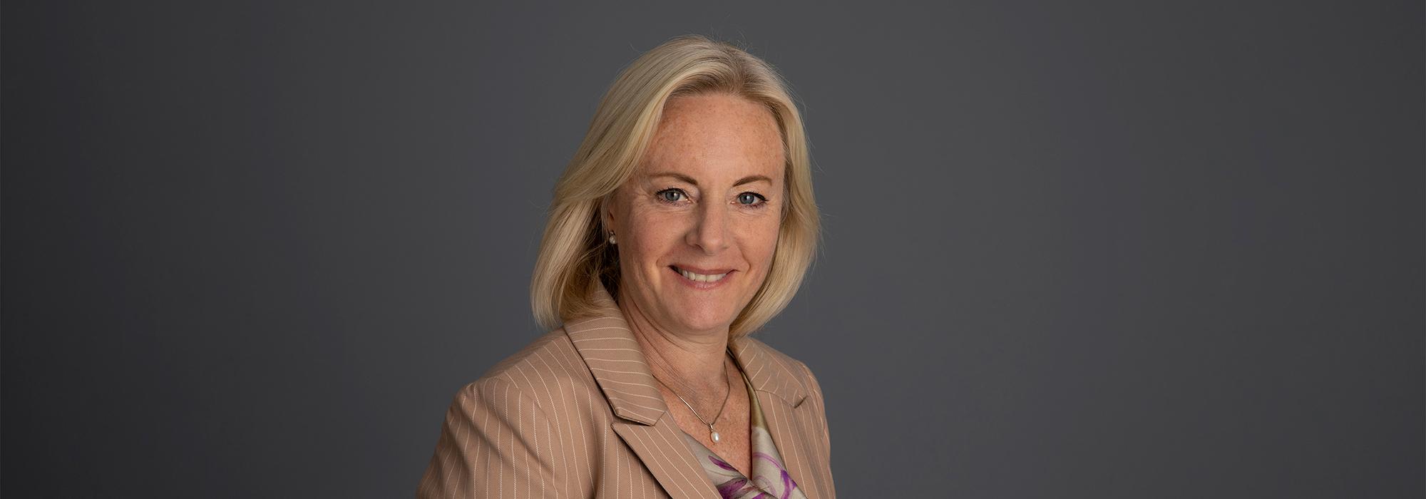 Professor Gunilla Karlsson Hedestam (1990) - Photo: © Ateljé Uggla, Stockholm Professor Gunilla Karlsson Hedestam (1990) - Photo: © Ateljé Uggla, Stockholm
