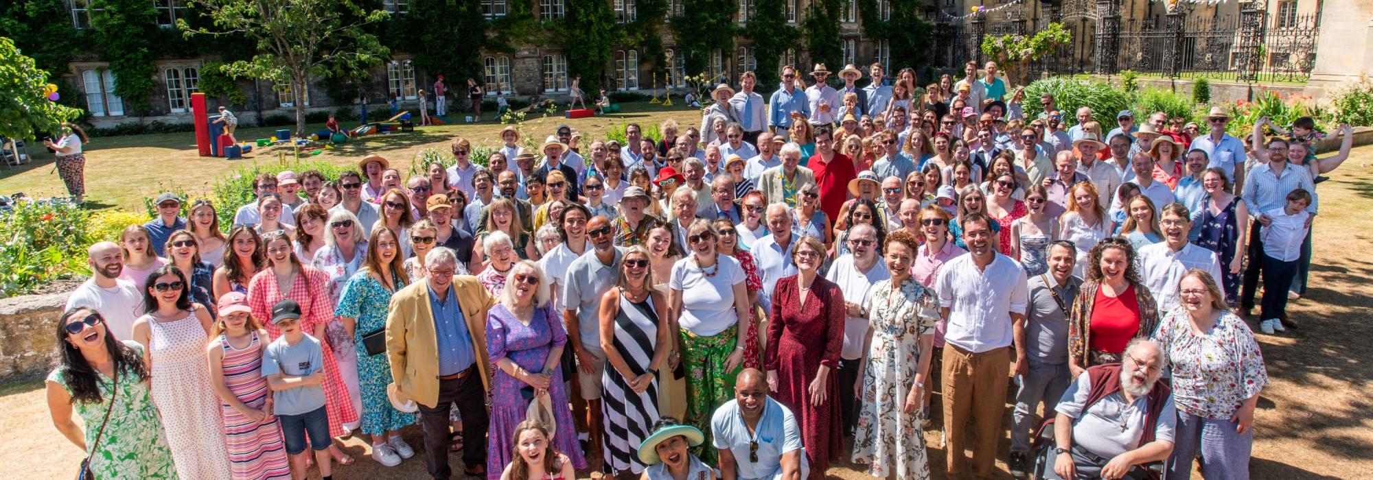 Merton Garden Party © John Cairns