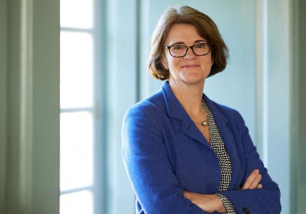 Professor Jennifer Payne