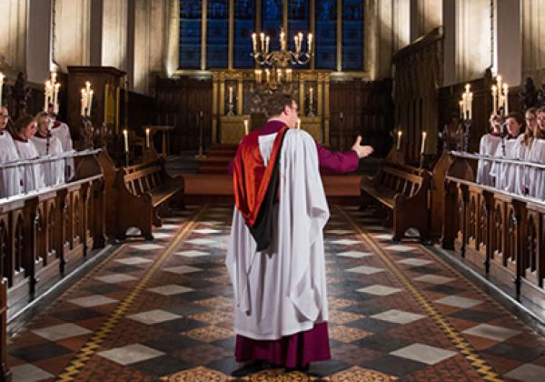 Benjamin Nicholas conducts the Choir of Merton College - Photo: © John Cairns - www.johncairns.co.uk Benjamin Nicholas conducts the Choir of Merton College - Photo: © John Cairns - www.johncairns.co.uk