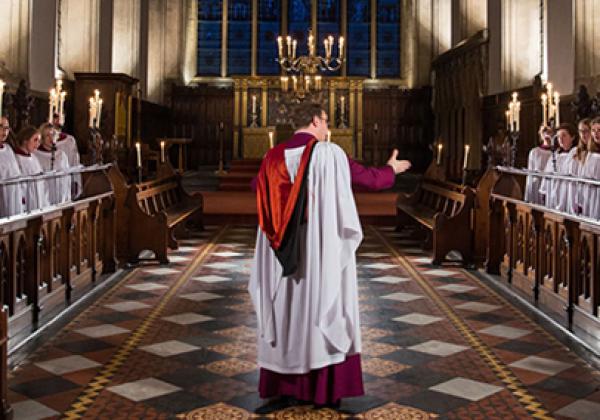 Benjamin Nicholas conducts the Choir of Merton College
