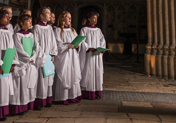 Merton College Girls' Choir in 2016 - Photo: © John Cairns - www.johncairns.co.uk