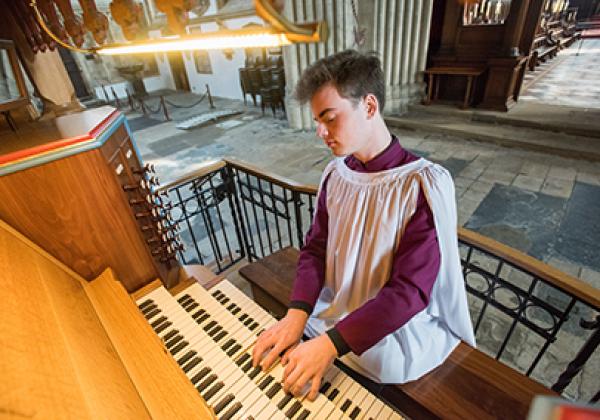 Thomas Featherstonehaugh playing the Dobson Organ - Photo: © John Cairns - www.johncairns.co.uk Thomas Featherstonehaugh playing the Dobson Organ - Photo: © John Cairns - www.johncairns.co.uk