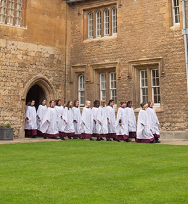 Merton-College-Girl-Choristers-2019_John-Cairns_ref2019-05-20_19_MCGC-Forthcoming-Events_inpageFB
