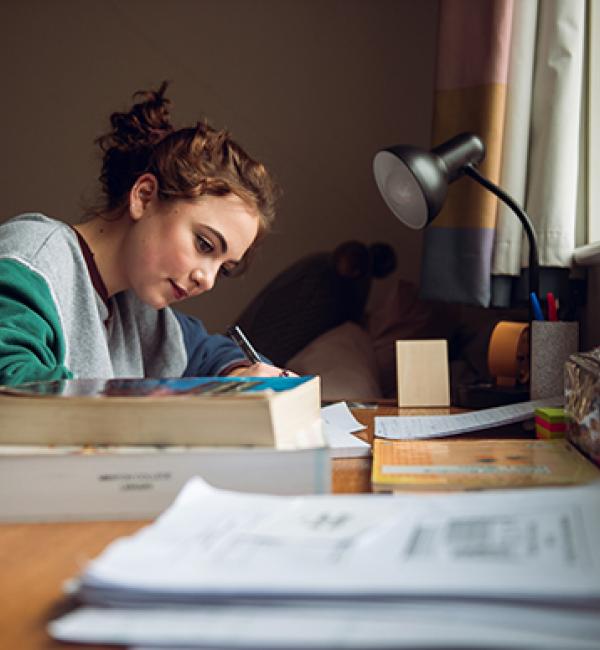 A student preparing for a tutorial in her room - Photo © John Cairns - www.johncairns.co.uk 