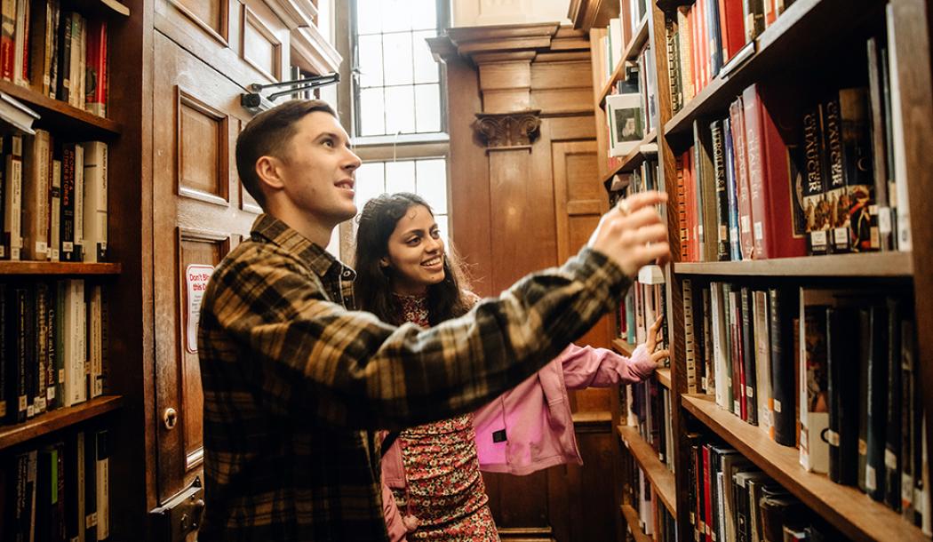 Graduate students in OWL Library at Merton College - © Helen Messenger - www.helenmessengerphotography.com