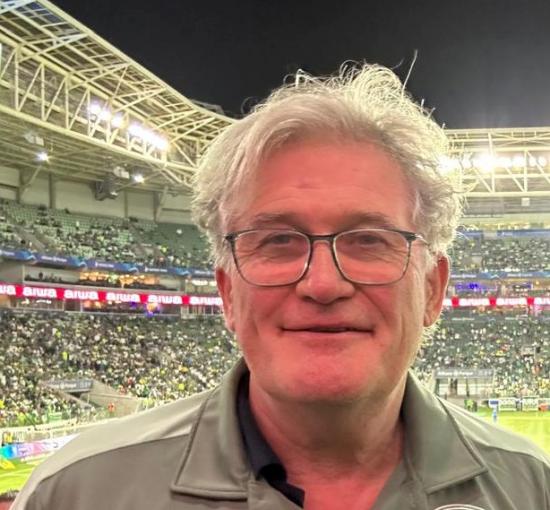 Professor Mark Carrington