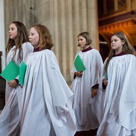 Members of the Merton College Girls' Choir, October 2016 - Photo: © John Cairns - www.johncairns.co.uk
