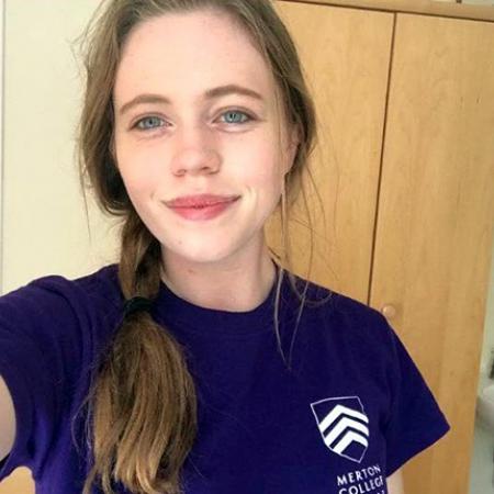 Sarah Bennett Sarah Bennett