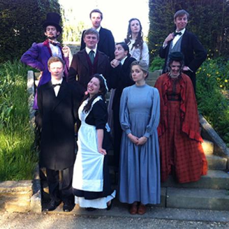 Th cast of 'London Assurance'