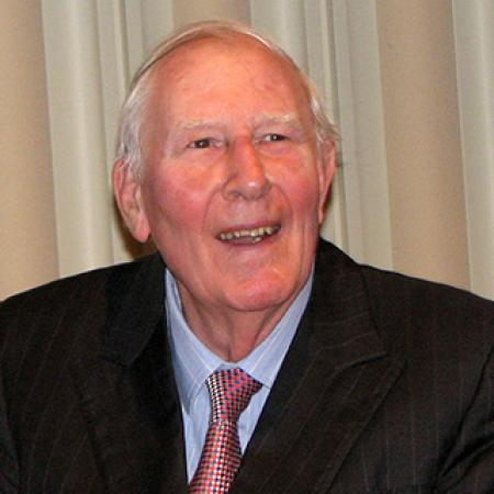 Sir Roger Bannister - Photo: © Pruneau/Wikimedia Commons [CC BY-SA 3.0]