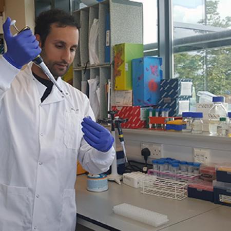 Andreas at work in the lab Andreas at work in the lab