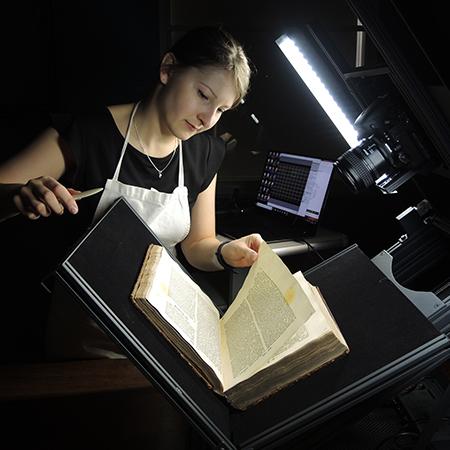 Conservator Lisa Handke digitising the Merton Zohar - Photo © Oxford Conservation Consortium