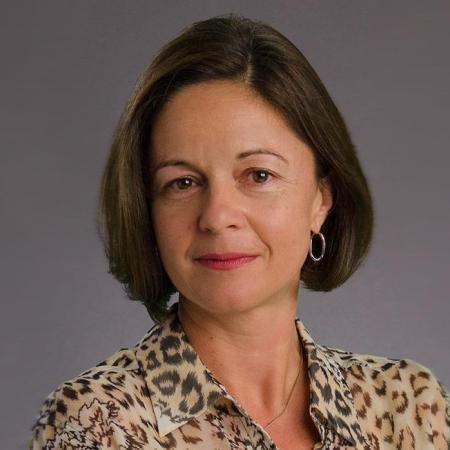 Headshot of Professor Dame Fiona Murray