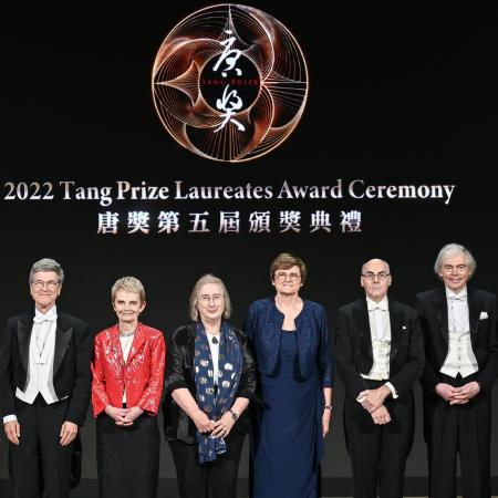 Jeffrey D. Sachs, Cheryl Saunders, Jessica Rawson, Katalin Kariko, Drew Weissman and Pieter Cullis Tang prize winners
