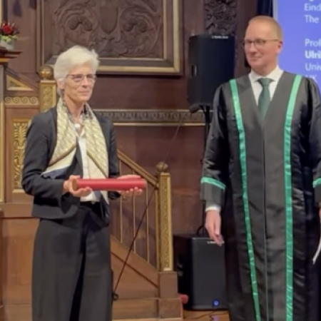 Professor Ulrike Tillmann